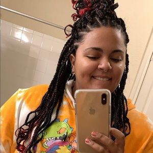 Meet your Posher, Stephanie